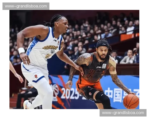 积分榜头部双雄争霸白热化 上海广厦胜场差仅毫厘之间